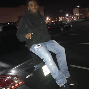 Meet your Posher, Dionte